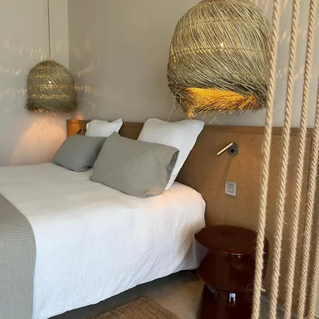 Casa C Hotel