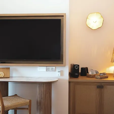 Hotel Casa C & 4*